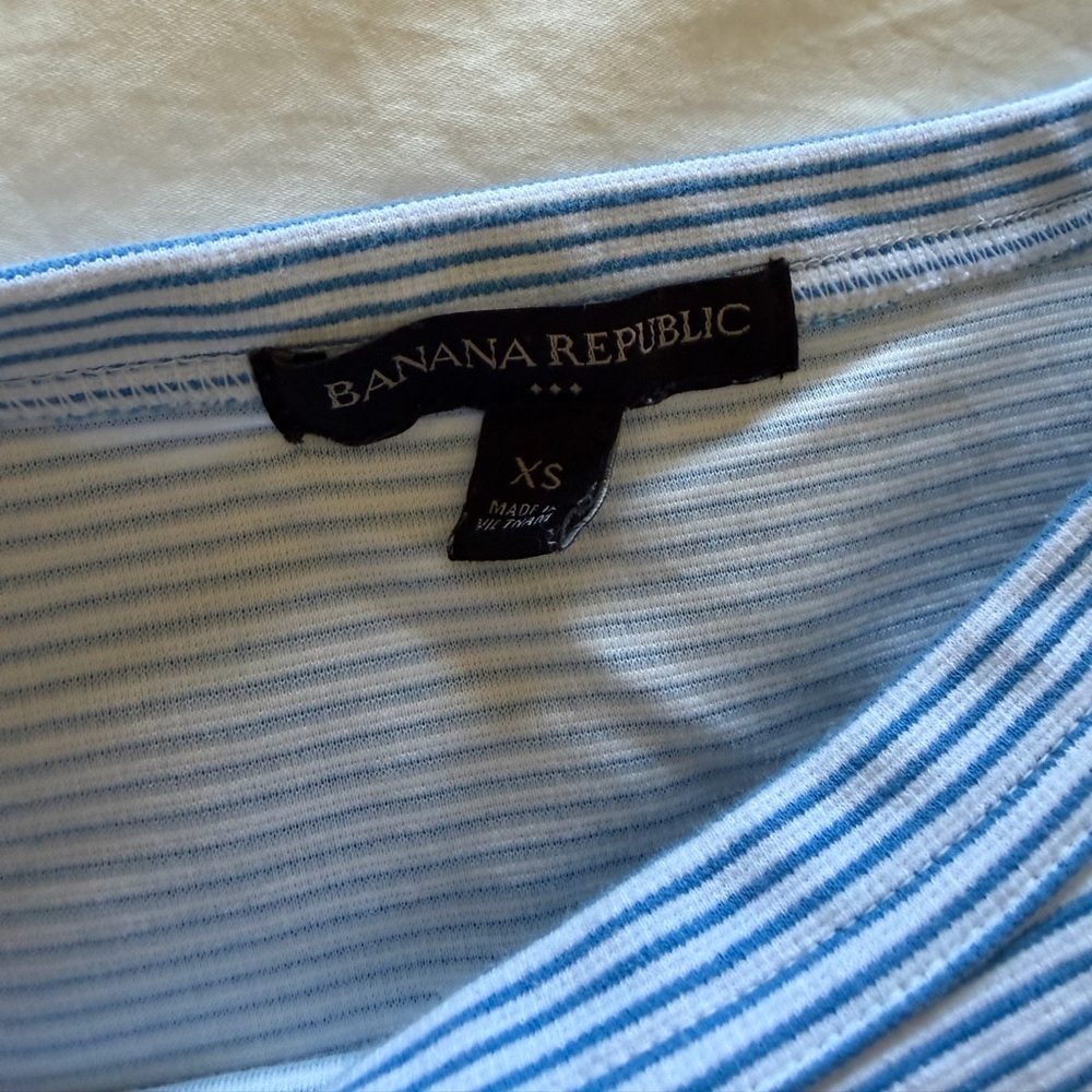 Banana Republic Blue and White Striped Tank Top - Picture 4 of 5